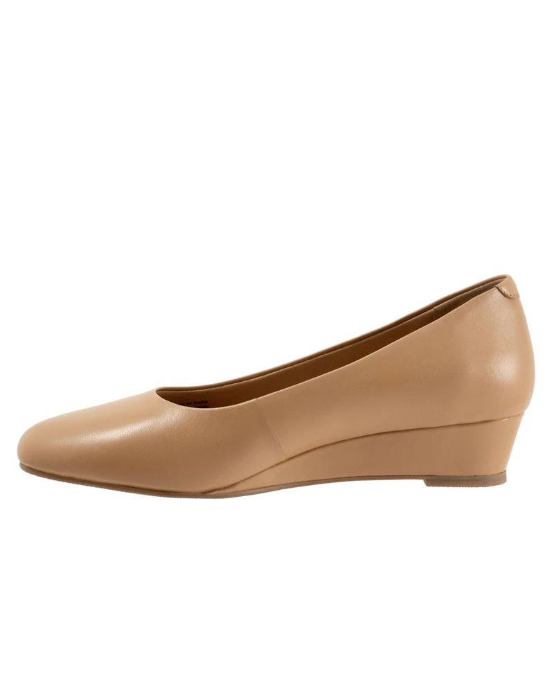Trotters Denisse Pump