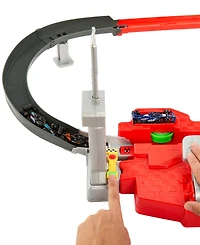 Hot Wheels Racing Formula 1 Sprint Race Circuit Track Set and cars