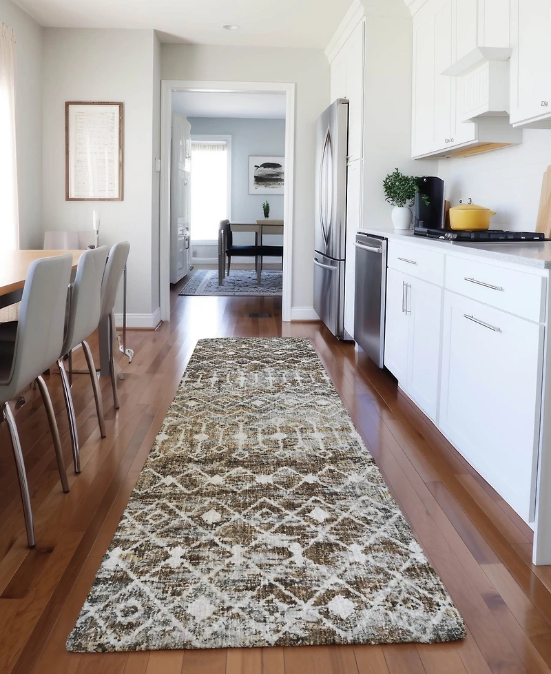 Dalyn Lorenzo LN7 2'3"x7'6" Runner Area Rug