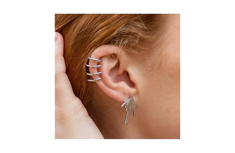 Lucy Quartermaine Waterfall High Ear Cuff In Gold Vermeil