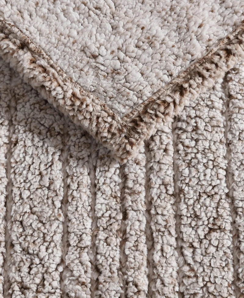 Eddie Bauer Lookout Mountain Heated Throw, 70" x 50"