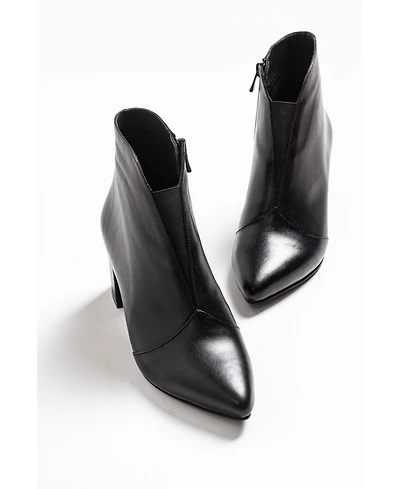 Forever & Always Shoes Finda Leather Block Heel Boot (Women)
