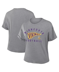 Fanatics Women's Heather Gray Minnesota Vikings Pennant Wave Tribute Tri-Blend Boxy T-Shirt