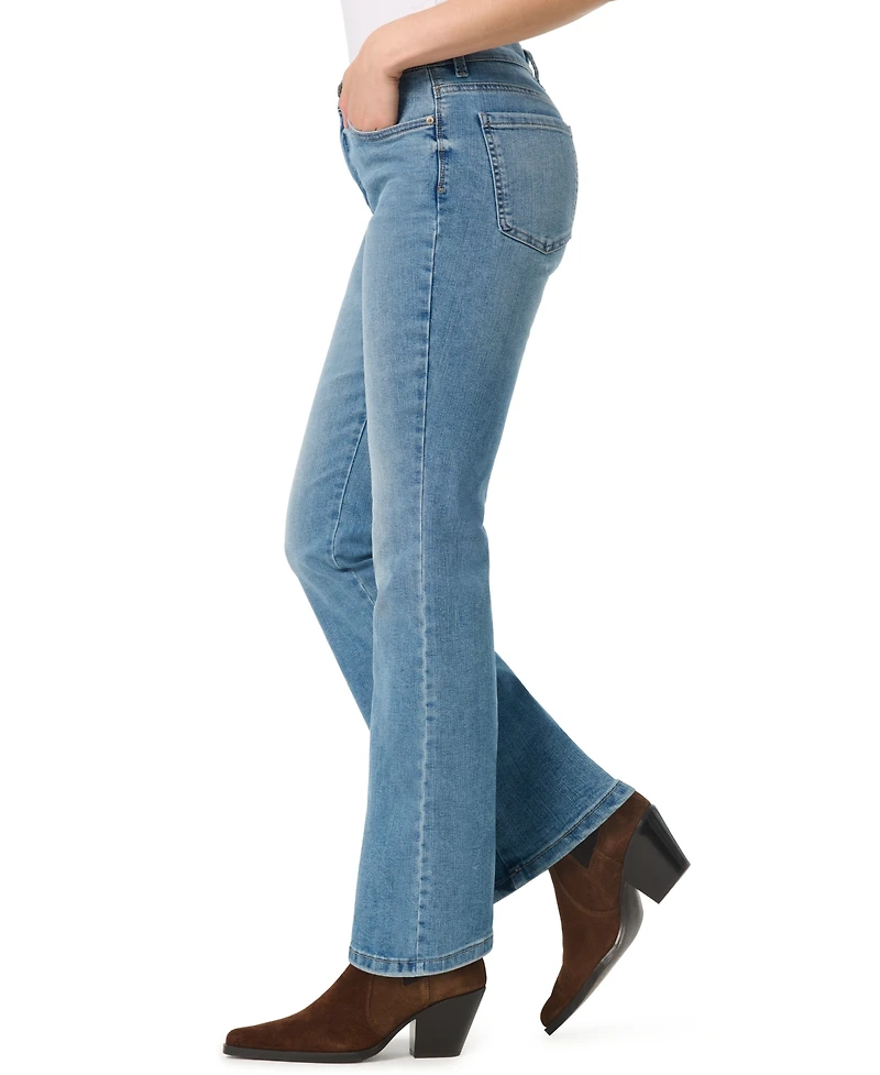 Gloria Vanderbilt Petite Amanda Essential Flared High-Rise Jeans