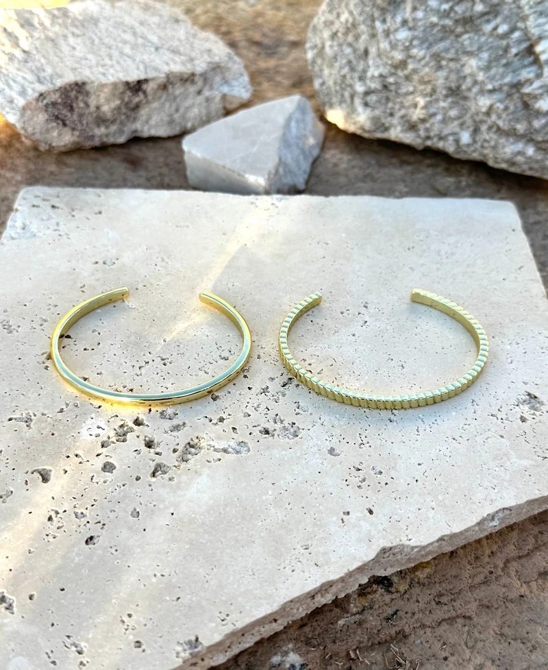 Adornia Gold Cuffs Bracelet Set