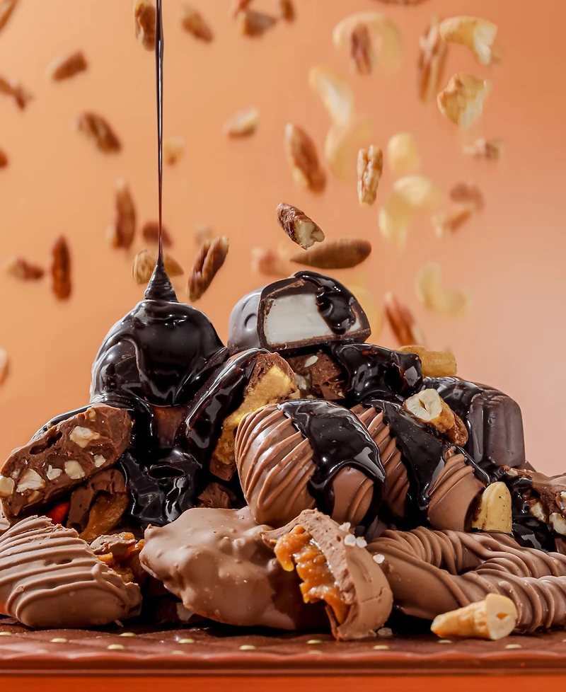 Bonnie & Pop Holiday Mixed Copper Gift Tin, 7 Sections