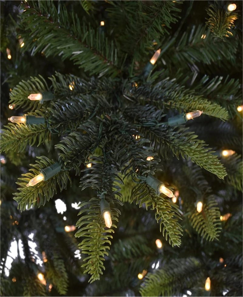 7.5' Pre-Lit Aspen Fir Tree with 600 Color Select Led Lights, 1319 Tips