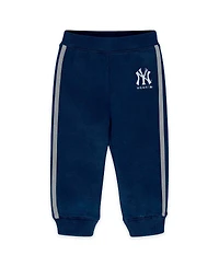 Wear by Erin Andrews Newborn 2-Piece Navy New York Yankees Fleece Crewneck and Pants Set