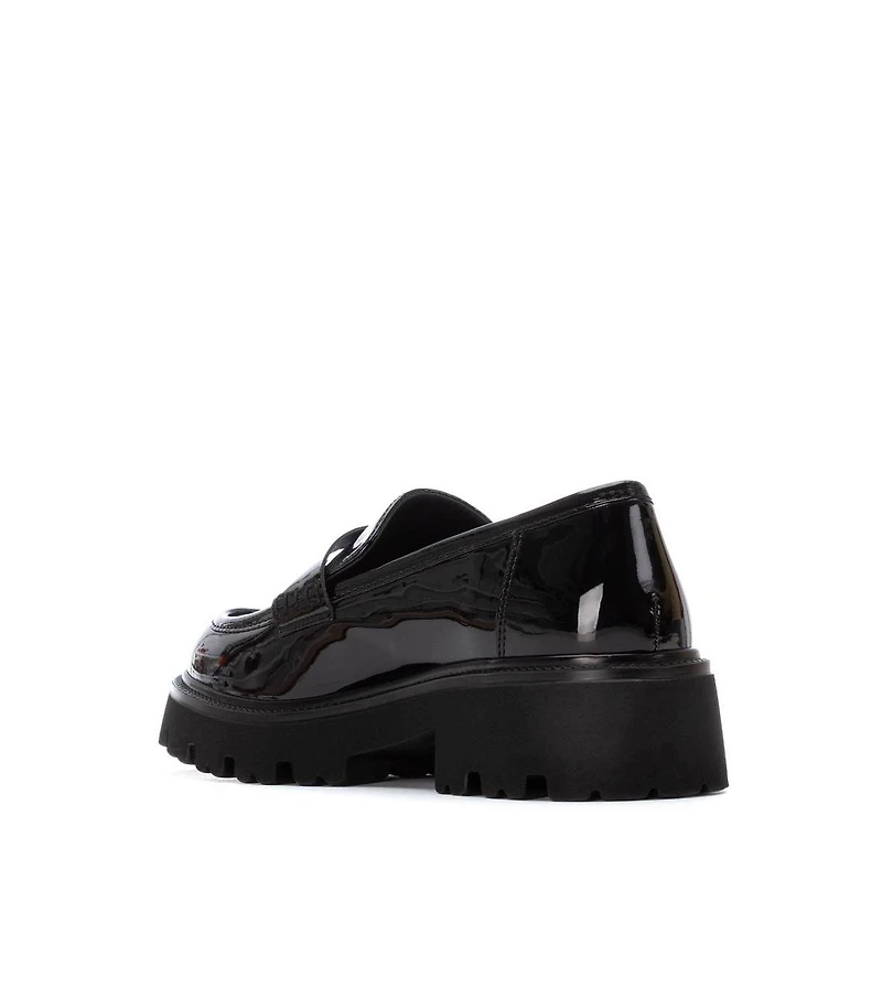 Women's Patent Leather Casual Moccasins By Xti
