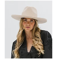 Amelia Pencil Brim Fedora Hat for Stylish Elegance