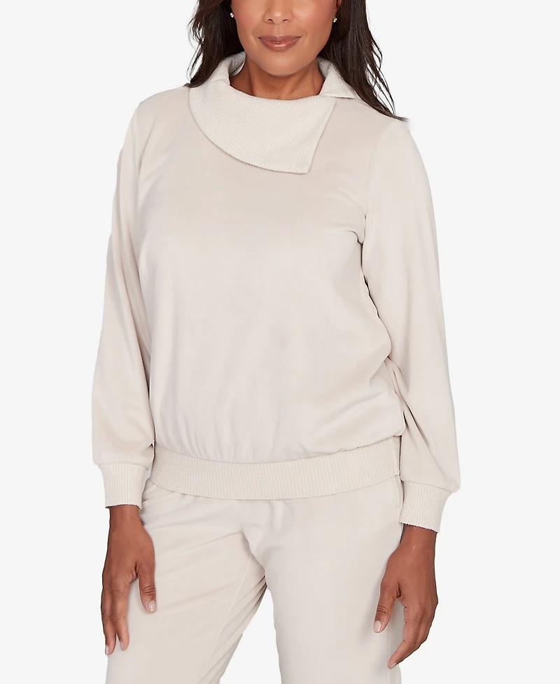 Alfred Dunner Calm Luxe Solid Shimmer Detail Envelope Neck Top