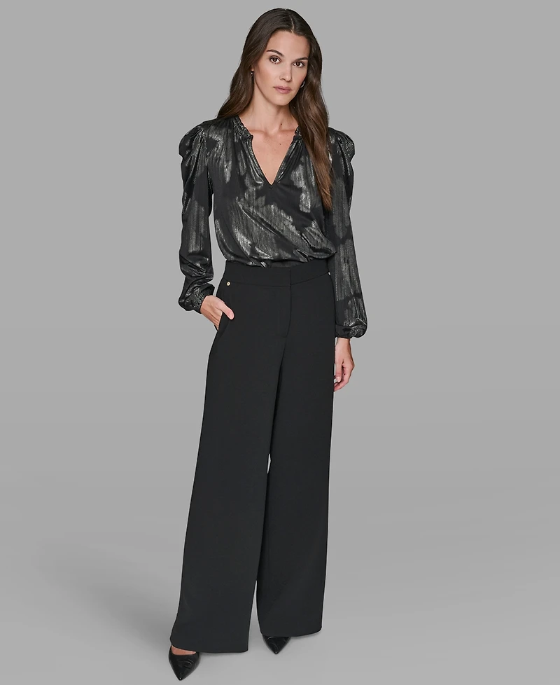 Karl Lagerfeld Paris Women's V-Neck Floral Printed Top