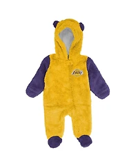 Outerstuff Baby Boys and Girls Newborn Gold Los Angeles Lakers Stay Napping Fleece Bunting Full-Zip Sleeper