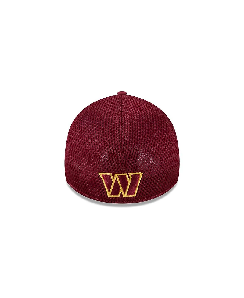 New Era Men's Burgundy Washington Commanders Outline 39THIRTY Flex Hat