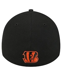 New Era Men's Black Cincinnati Bengals Scoreboard 39THIRTY Flex Hat