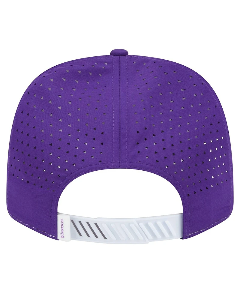 New Era Men's White/Purple Minnesota Vikings Established Patch 9SEVENTY Adjustable Hat
