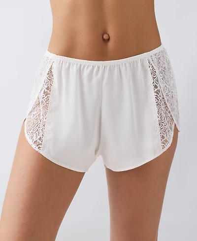 b.tempt'd by Wacoal Women's Lace Elasticated Waistband Shorty