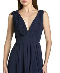 Mac Duggal Women's Sleeveless Pleated Chiffon V-Neck Gown