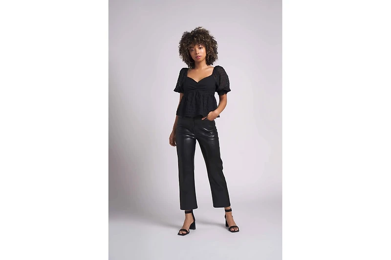Dani Top-noir