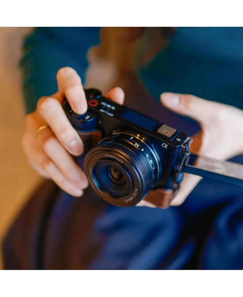 TTArtisan 14mm f/3.5 Lens for Fujifilm X, Black