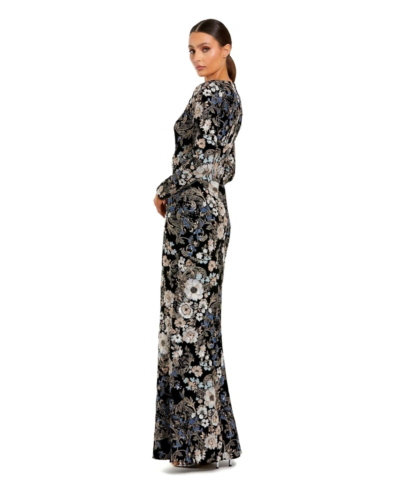 Mac Duggal Women's Embroidered Velvet Long Sleeve Scoop Neck Gown