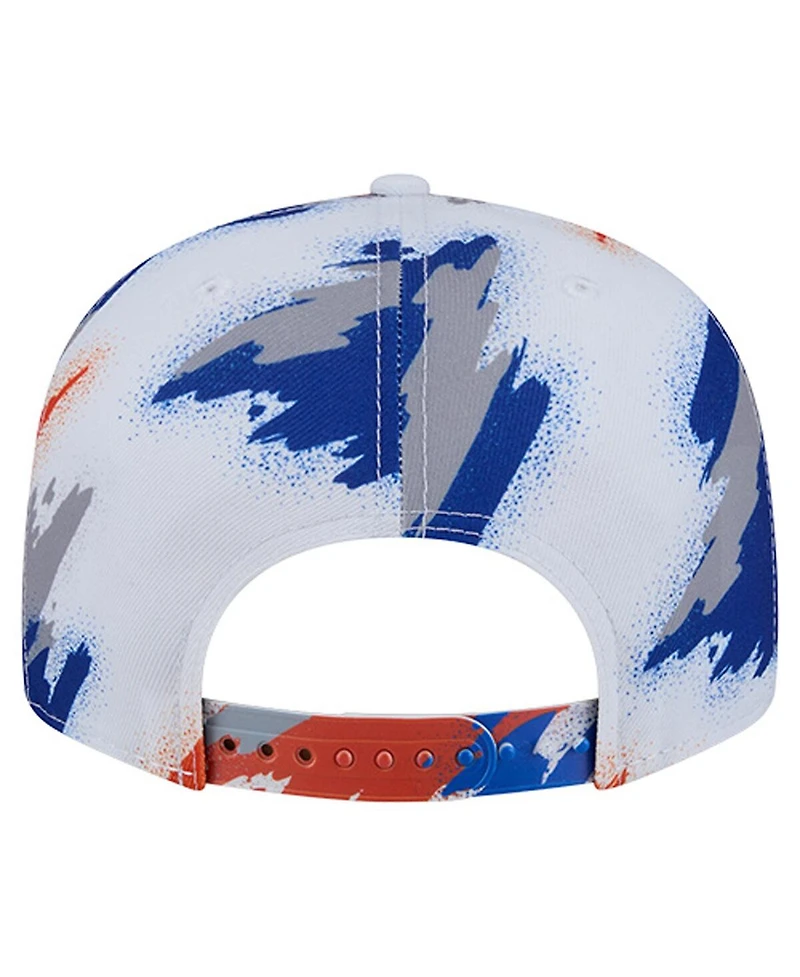 New Era Men's White New York Knicks Paint 9FIFTY Snapback Hat