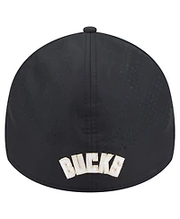 New Era Men's Black Milwaukee Bucks Night 39THIRTY Flex Hat