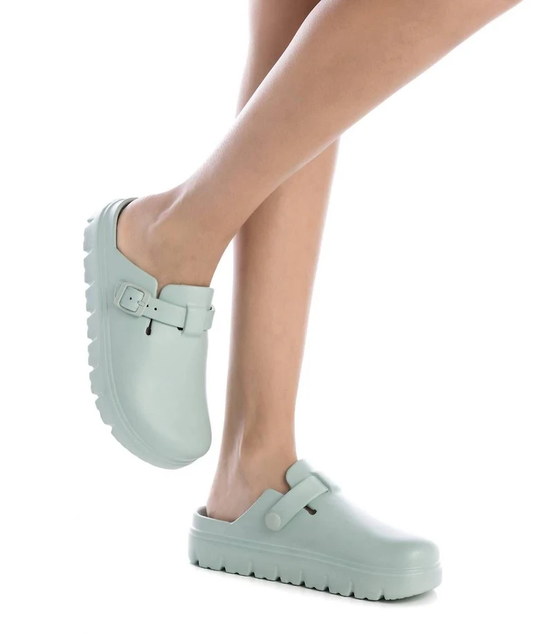 Xti Women's Comfort Clogs