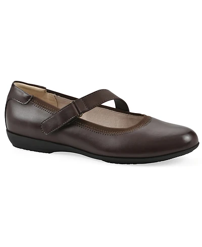 Cliffs by White Mountain Women's Carwen Ballet Flat