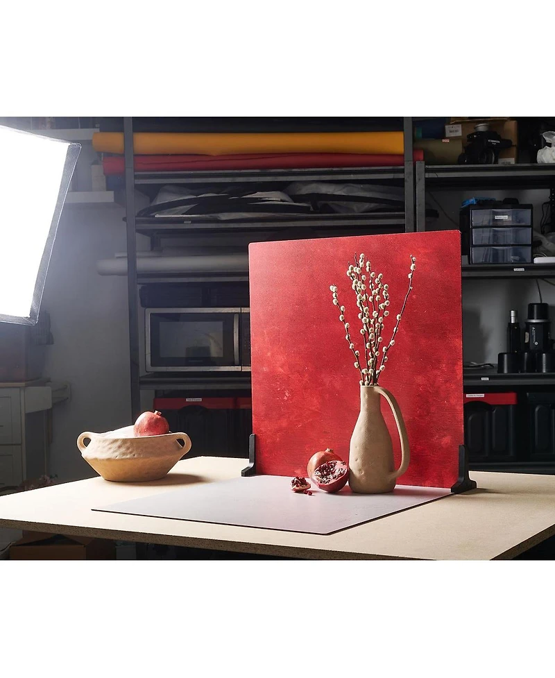 V-flat World 24x24" Duo-Board Double-Sided Background, Cobalt Blueberry/Cranberry Crimson