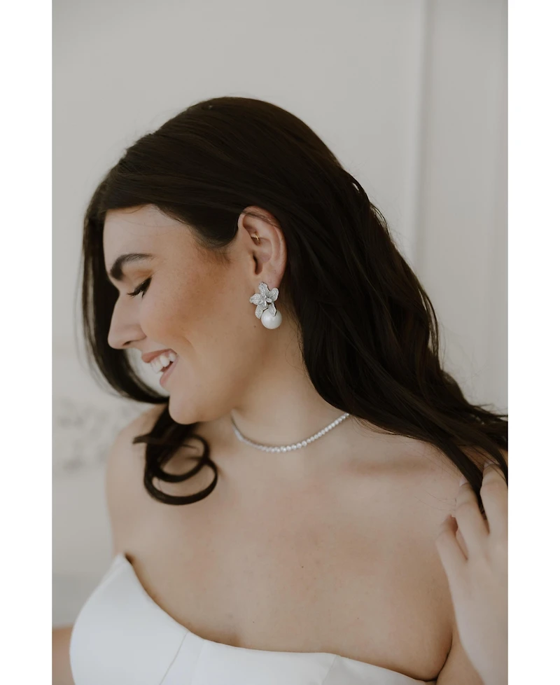 Untamed Petals Sonnet Pearl Drop Earrings