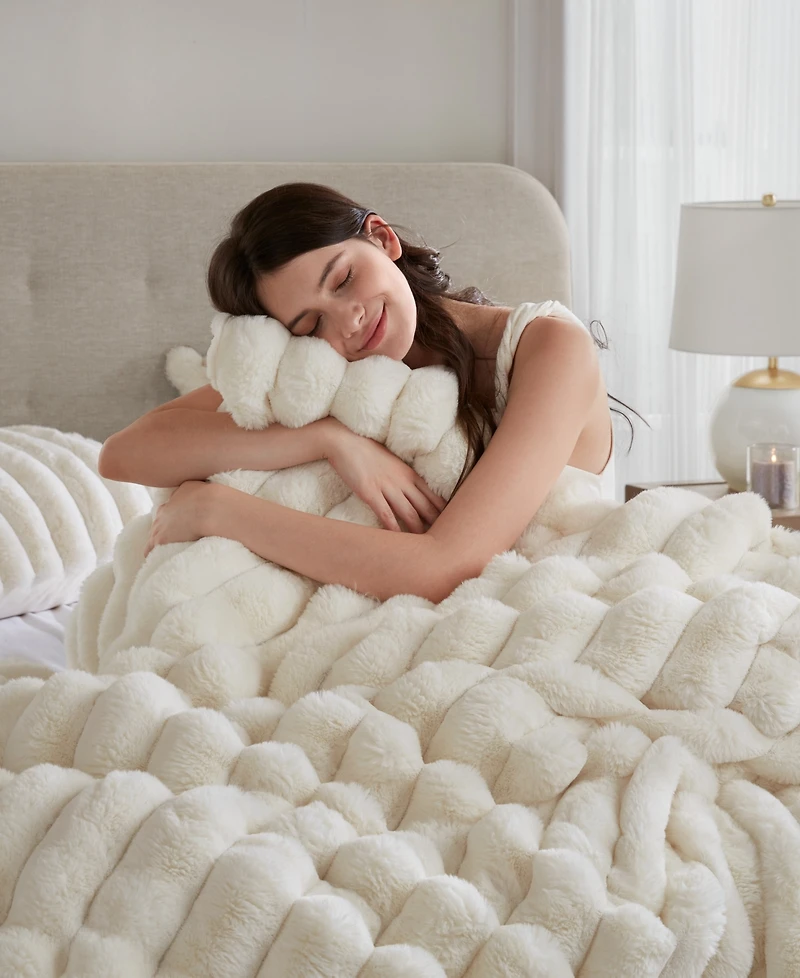 Madison Park Jasmine Faux Fur Reverse to Velvet 3-Pc. Comforter Set