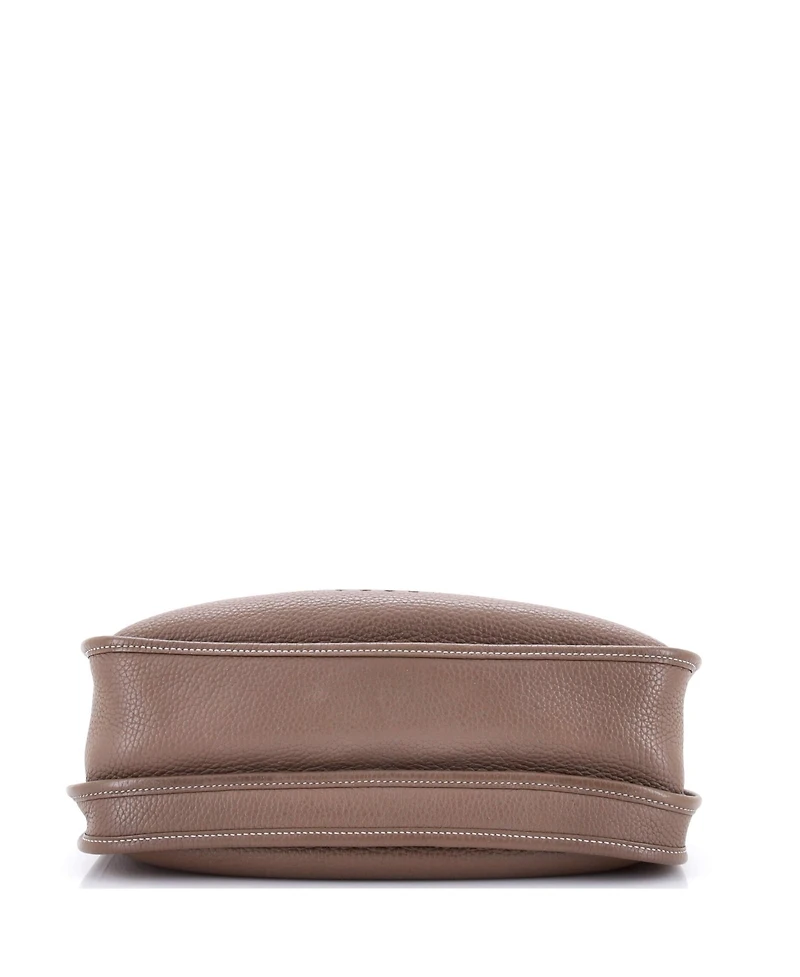 Pre-Owned Hermes Gm Evelyne Bag Gen Iii Clemence