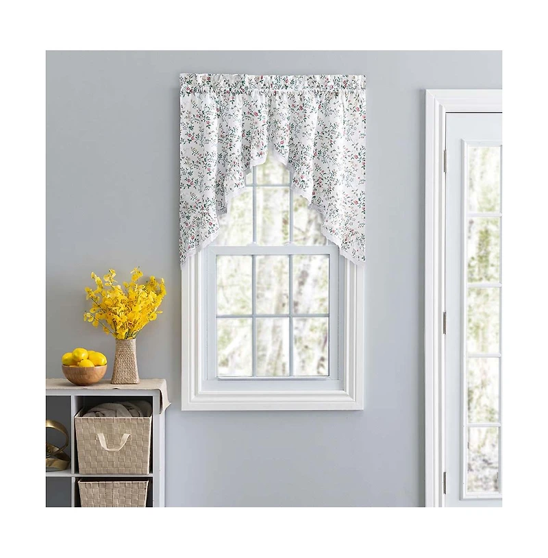 Ellis Curtain Country Floral Small Scale 1.5" Rod Pocket Floral Pattern with Ruffle Lace Edge Swag.