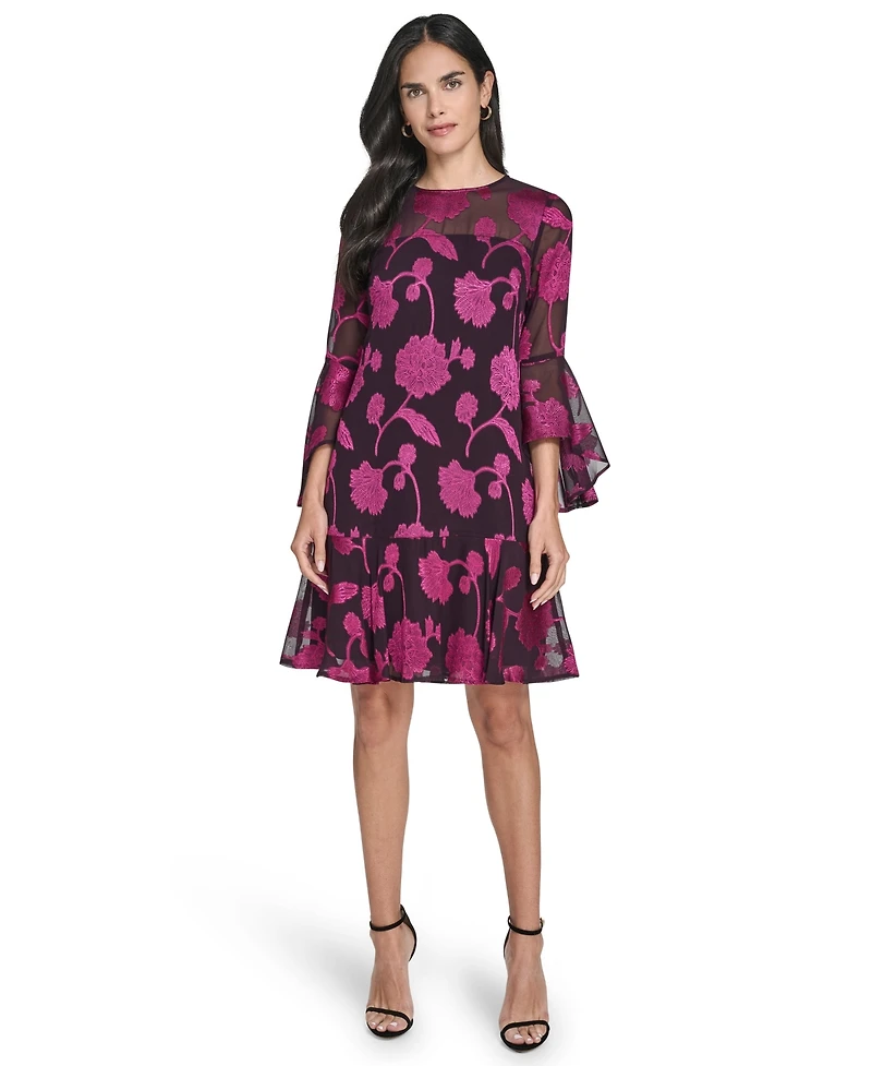 Jessica Howard Women's Bell Sleeve Crewneck Dress