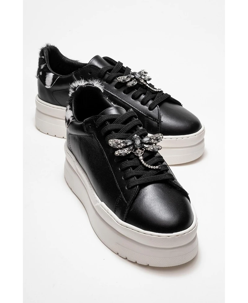 Forever & Always Shoes Laren Leather Buckle Sneakers (Women)
