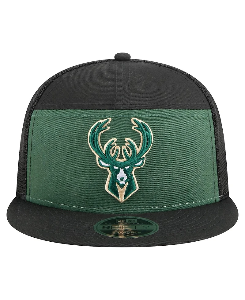 New Era Men's Hunter Green/Black Milwaukee Bucks Outdoor Split Panel 9FIFTY Snapback Hat