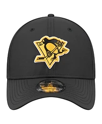 New Era Men's Black Pittsburgh Penguins Night 39THIRTY Flex Hat
