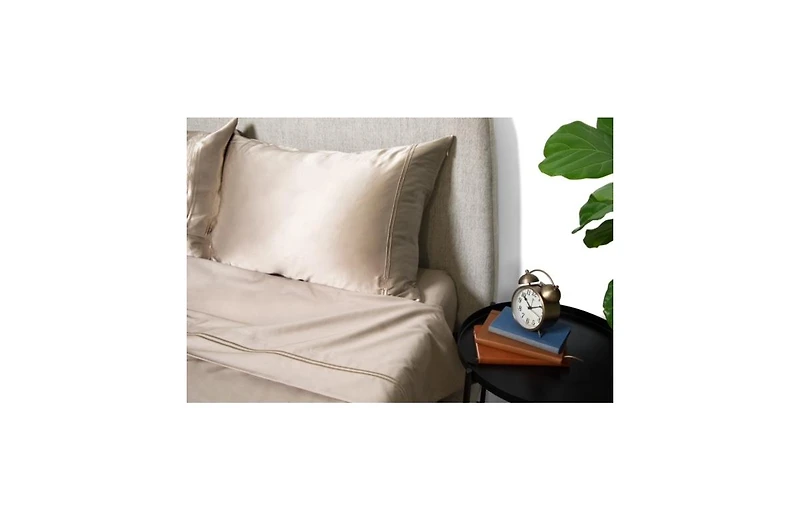 Mismatch 4-Pc. Full Sheet & Silk Pillowcase Set