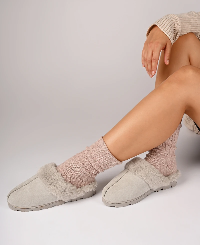 Journee Collection Women's Kalli Round Toe Slippers