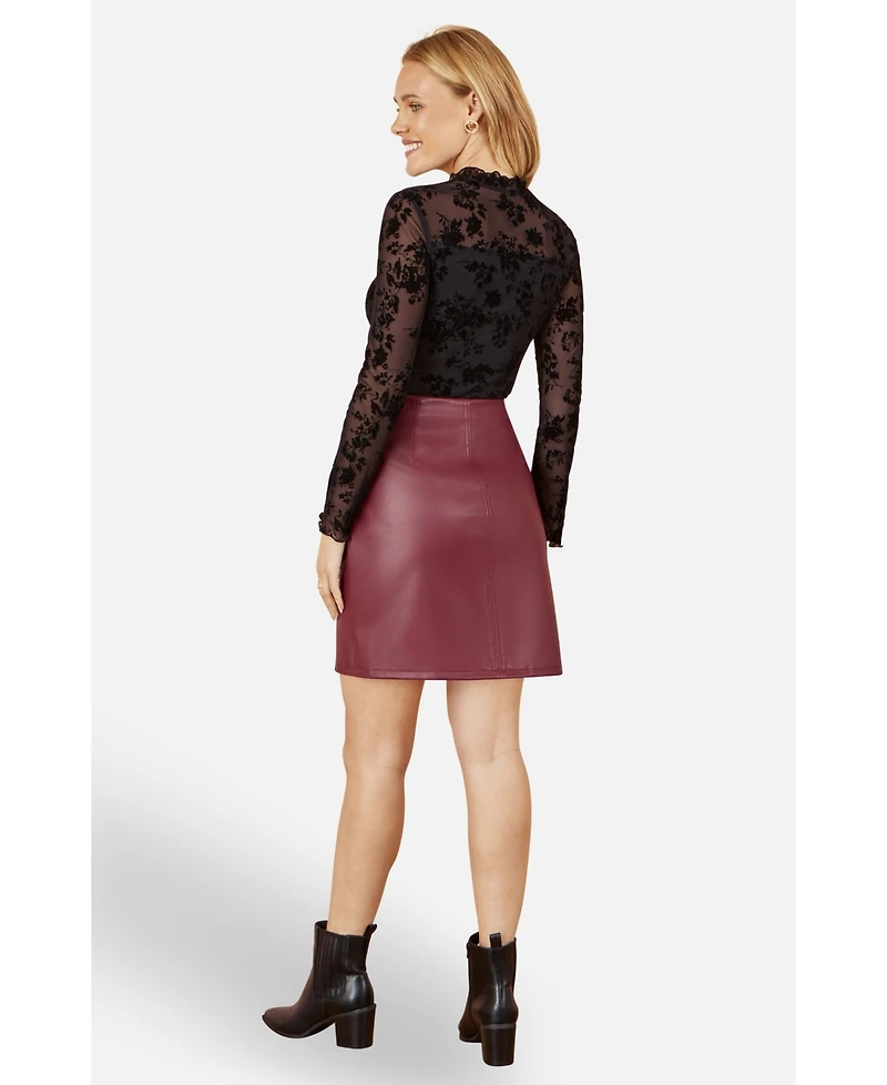 Yumi Women's Flocked Floral Stretch Mesh Top