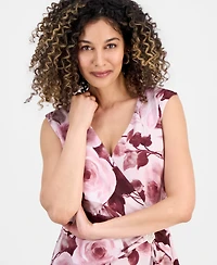 Connected Petite Floral Print Sleeveless Gown