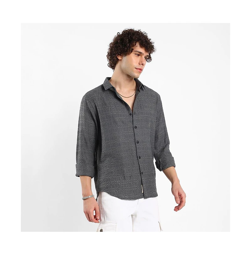 Campus Sutra Men's Solid Textured Knit Shirt