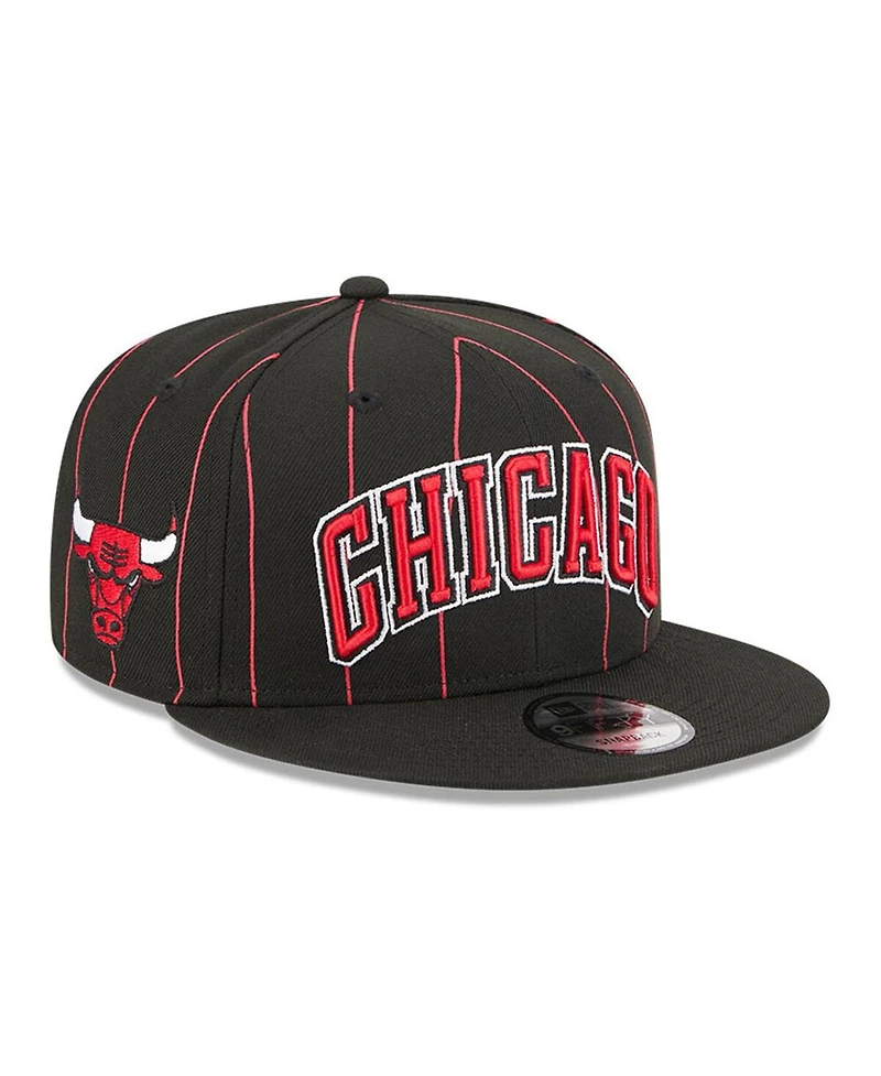 New Era Men's Black Chicago Bulls Jersey Hook Statement Edition 9FIFTY Snapback Hat