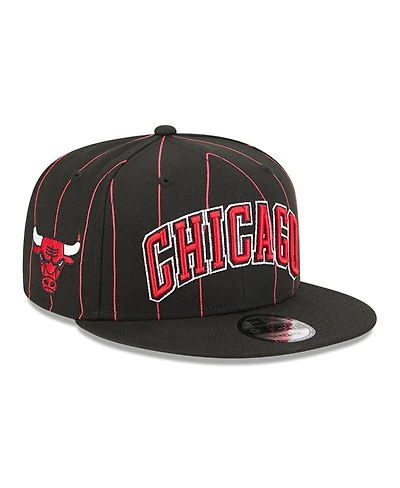 New Era Men's Black Chicago Bulls Jersey Hook Statement Edition 9FIFTY Snapback Hat