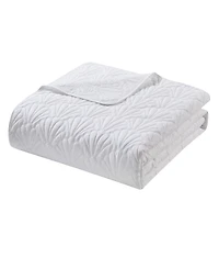 Seventh Studio Seashell Reversible -Piece Quilt Set