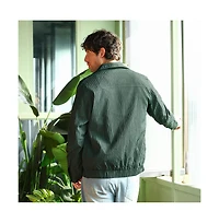 Campus Sutra Men's Emerald Green Crease-Tactile Bomber Jacket