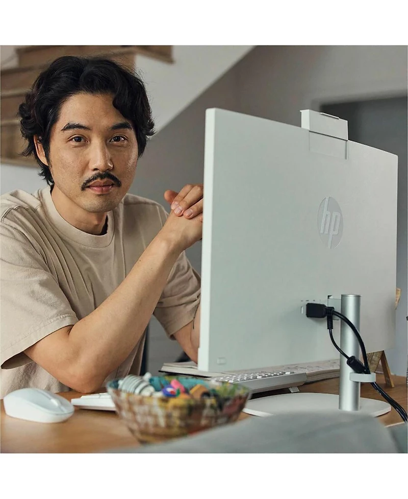 Hp 23.8" All-in-One Desktop Amd Athlon Silver 7120U 8GB Ram Amd Radeon Graphics 256GB ssd Storage