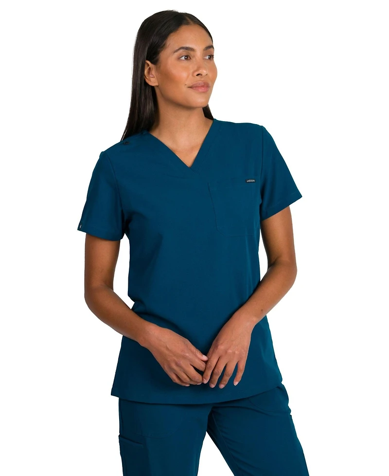 Medgear Camilla Women's Slim Scrubs Top with One Pocket
