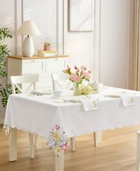Elrene Daffodil Blooms Cutwork Table Linen Collection